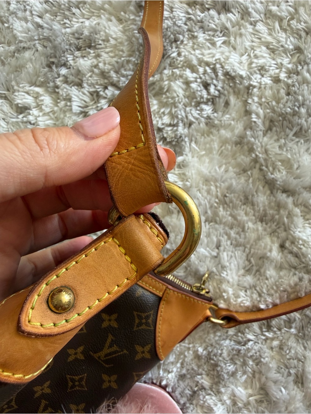 Louis Vuitton Monogram Crossbody in Brown & Tan Leather Trim - Picture 6 of 16